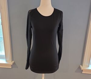 Michi Women's Black Top Size M